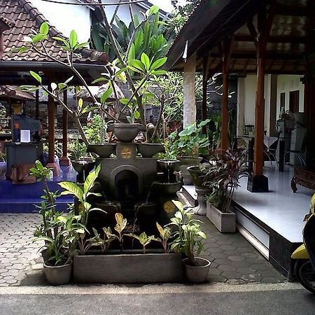 Kirana Home Stay Sanur Extérieur photo